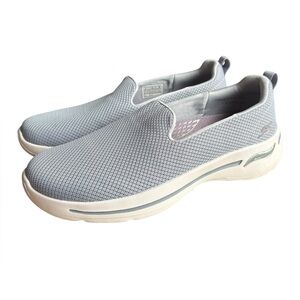 Skechers Women's Go Walk ArchFit Shoes blue/gray size 10.